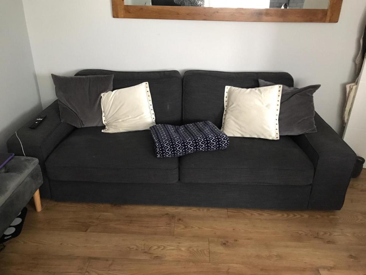 2 X Double Rooms In Cheam Dış mekan fotoğraf
